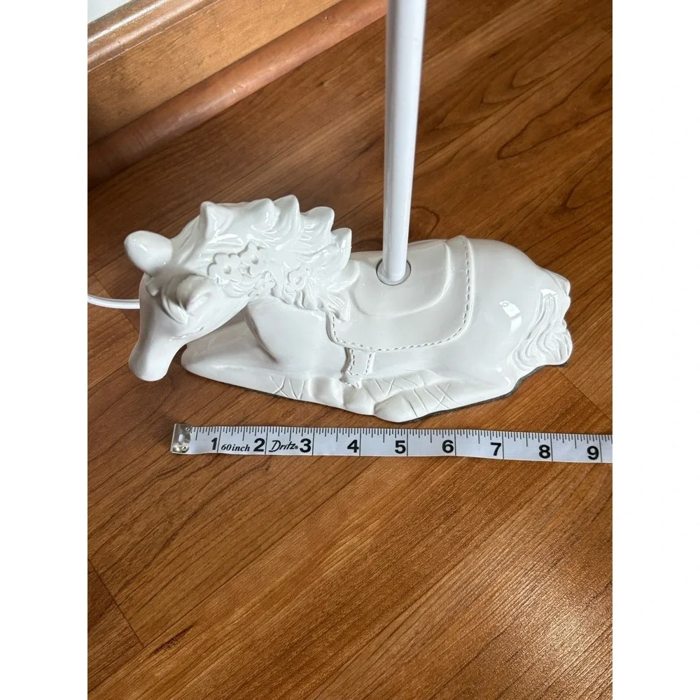 Circo Carousel White Horse Lamp WITHOUT SHADE - Tested Works